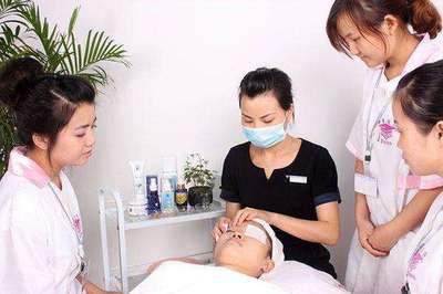 软件开发如何助力美容院加盟品牌发展壮大